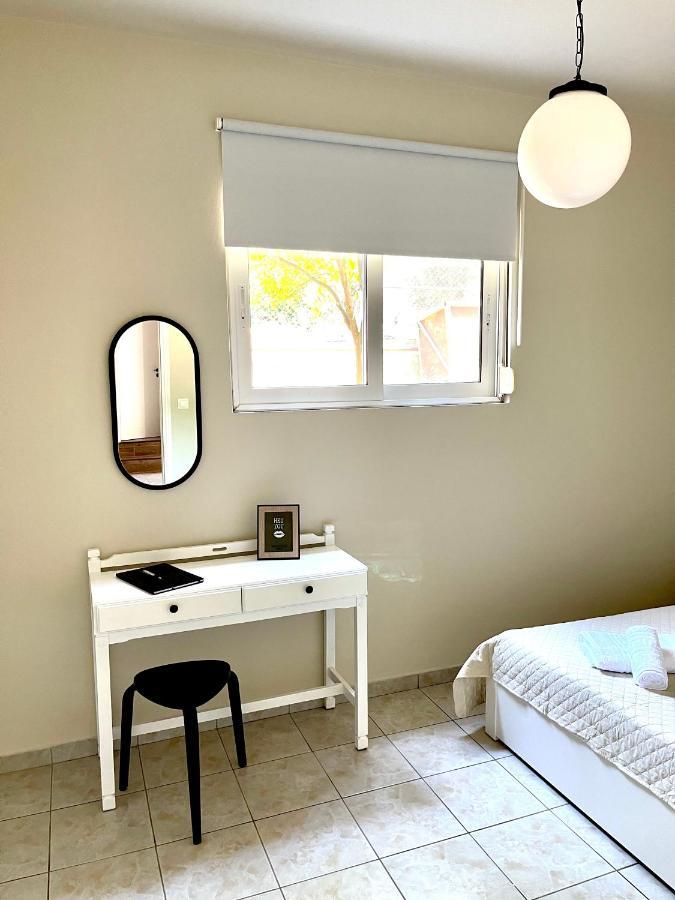 Sofi'S Apartments Каламата Екстер'єр фото