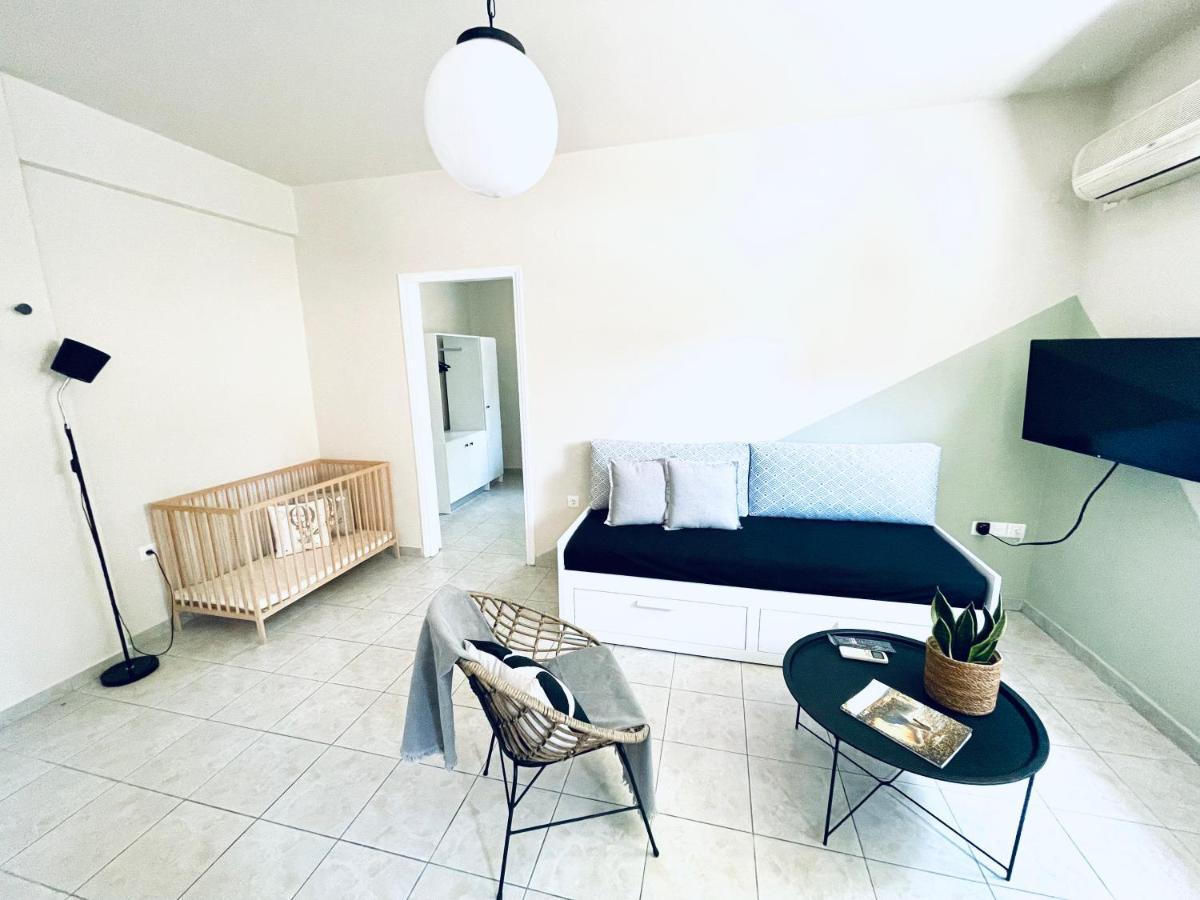 Sofi'S Apartments Каламата Екстер'єр фото