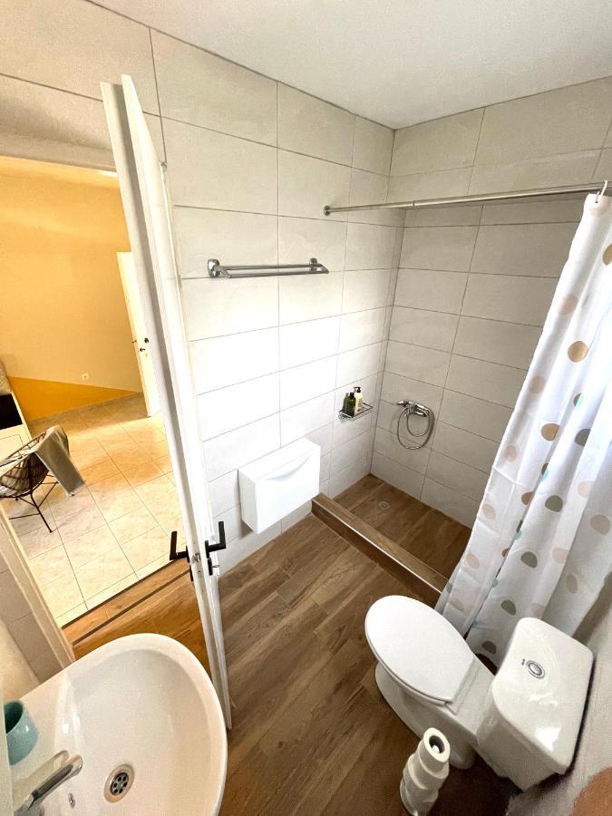 Sofi'S Apartments Каламата Екстер'єр фото