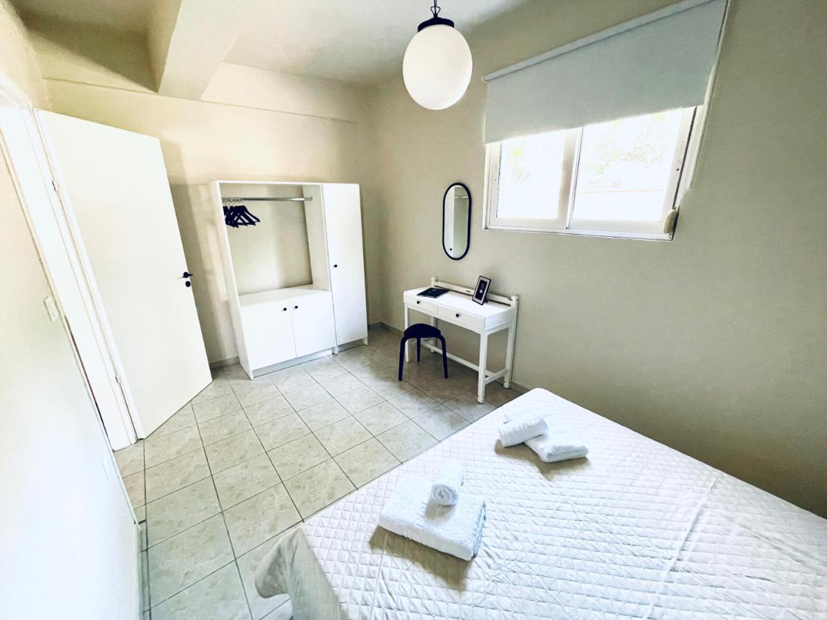 Sofi'S Apartments Каламата Екстер'єр фото