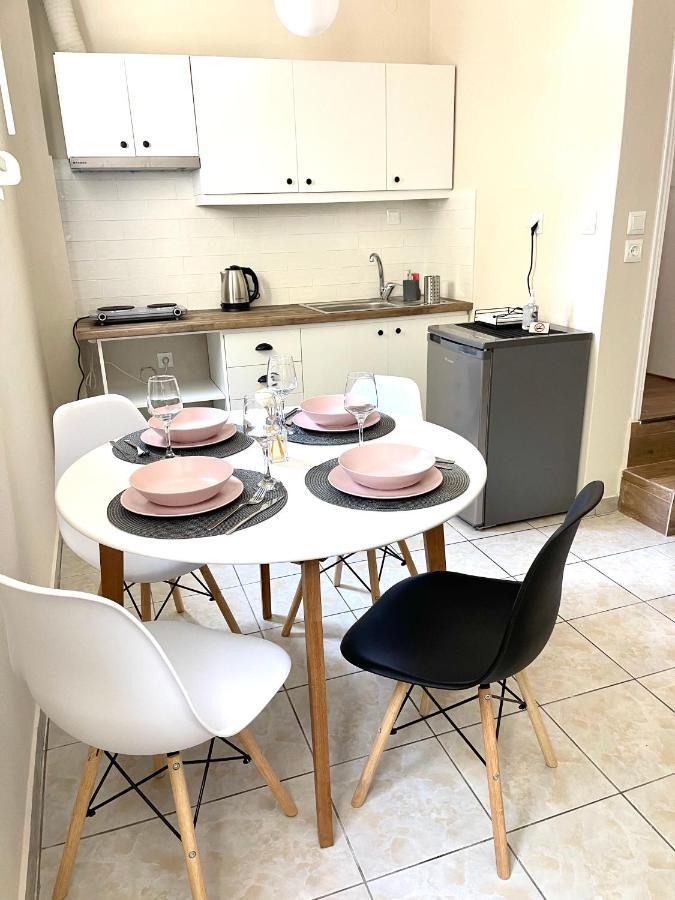Sofi'S Apartments Каламата Екстер'єр фото
